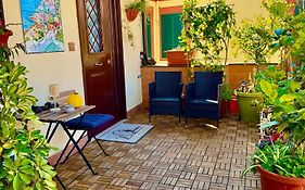 Il Cammeo 2 Guest House, Near Pompeii And Vesuvius