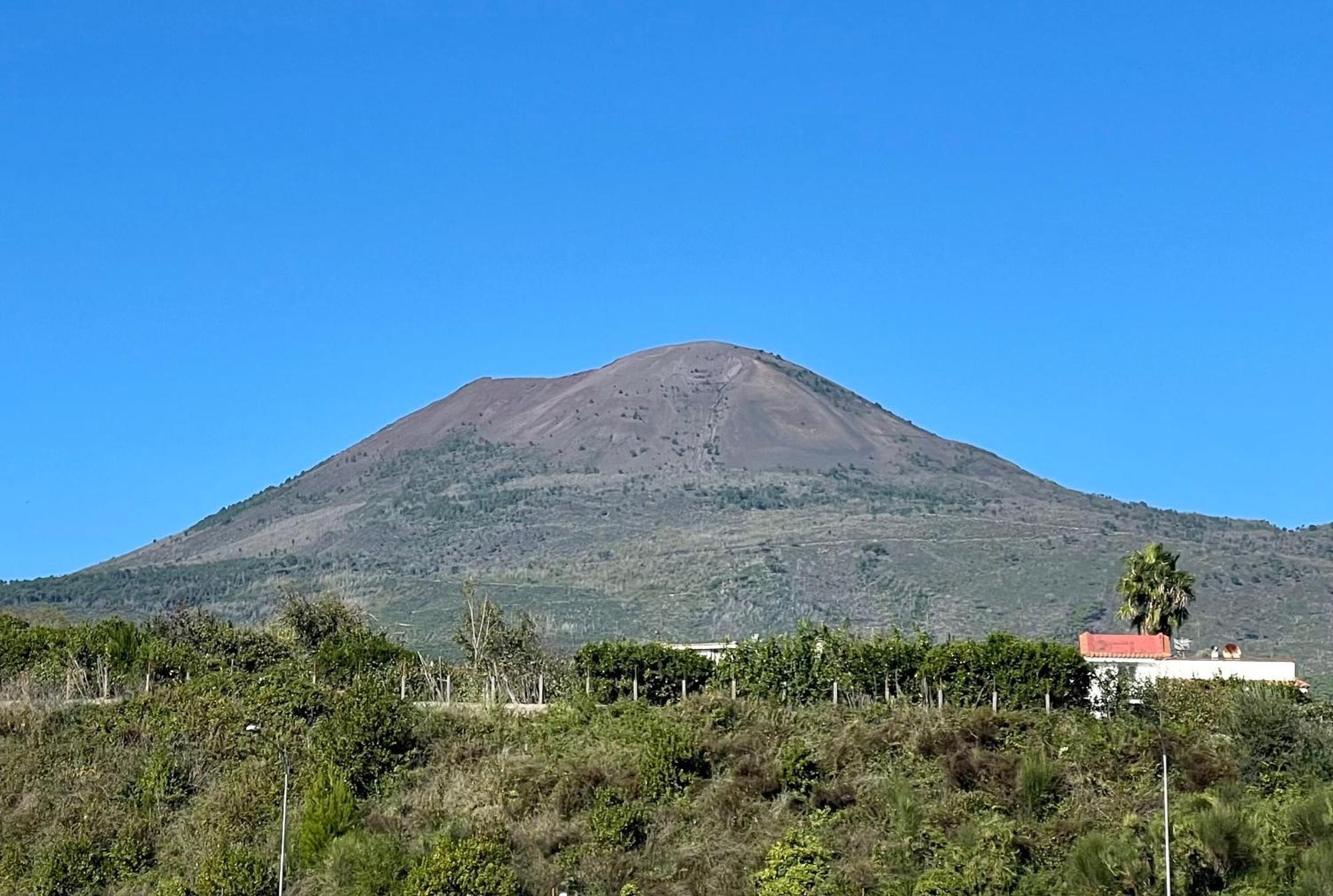 Il Cammeo 2 Guest House, Near Pompeii And Vesuvius Torre del Greco Exterior photo